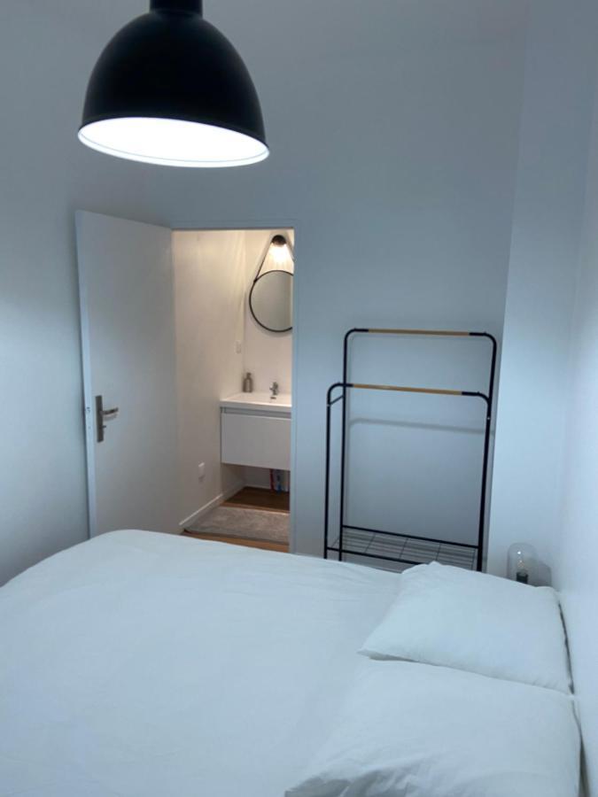 Les Rotins - Logements Climatises - Cathedrale A 2 Pas Reims Exterior foto